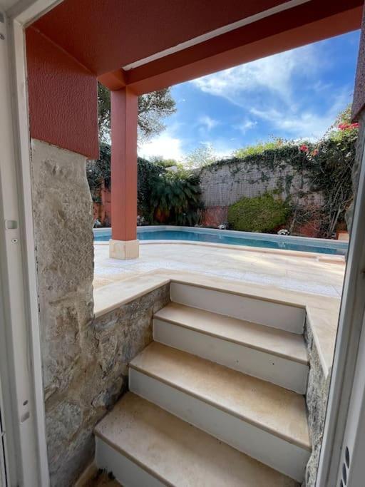 Apartment With Private Swimming Pool And Garden