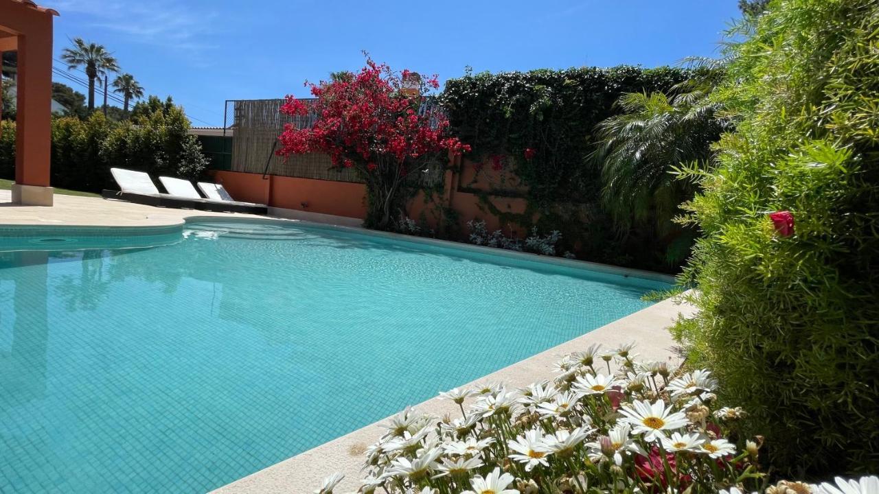 Apartment With Private Swimming Pool And Garden Cascais